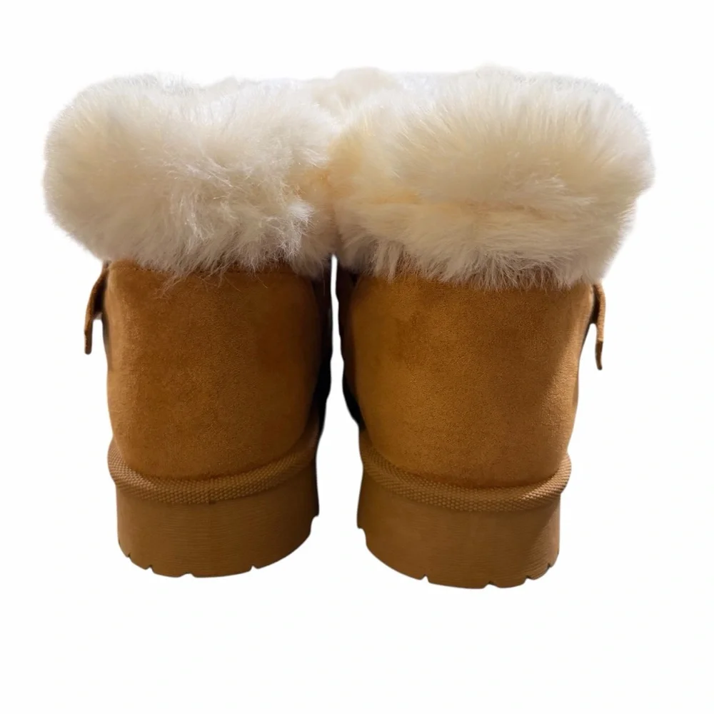 Goldnut/Ankle/Winter-Fall Boot/Women's/ Fluffy Trim & Buckle/Size: 6